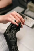 Guantes de Nitrilo Negro Desechables - Protección Profesional y Doméstica